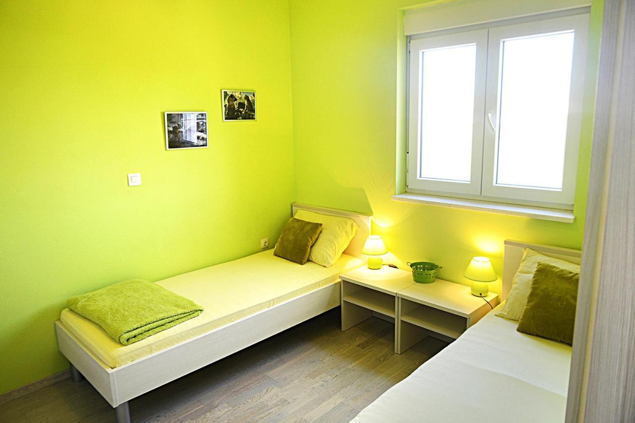 Leona Apartment Pula Exterior foto